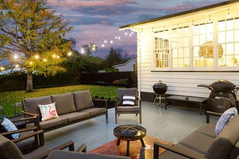 Photo of property in 30 Jordan Terrace, Lansdowne, Masterton, 5810