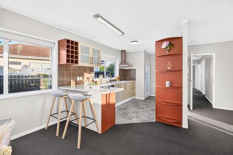Photo of property in 5 Bittern Place, Henderson, Auckland, 0610
