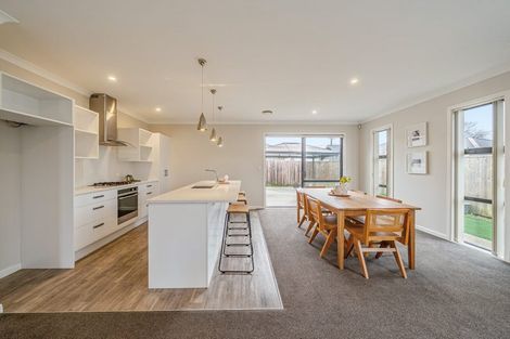 Photo of property in 10 Poulson Grove, Trentham, Upper Hutt, 5018