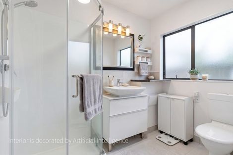 Photo of property in 2/16 Ultima Place, Clover Park, Auckland, 2019