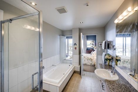 Photo of property in Northridge Apartments Stage Z, 1/22 Hospital Terrace, Hospital Hill, Napier, 4110