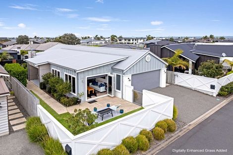 Photo of property in 4 Ascarina Way, Papamoa Beach, Papamoa, 3118