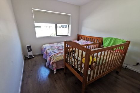 Photo of property in 23 Hakinakina Drive, Flat Bush, Auckland, 2019