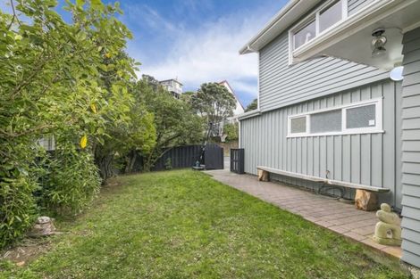Photo of property in 30 Thurleigh Grove, Karori, Wellington, 6012