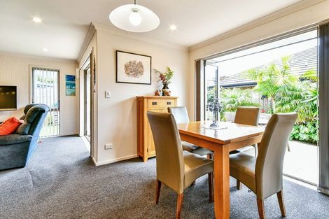 Photo of property in 7 Patu Way, Patumahoe, Pukekohe, 2679