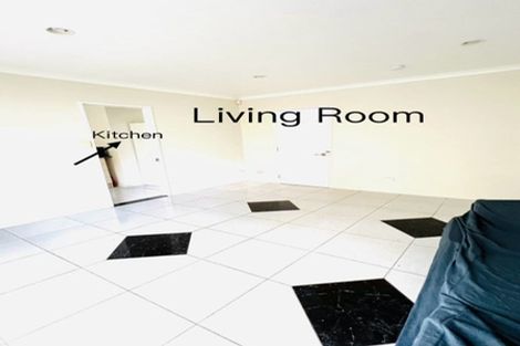 Photo of property in 102 Middlefield Drive, Flat Bush, Auckland, 2016