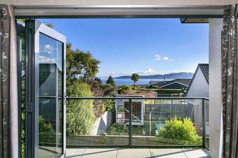 Photo of property in 2/85 Harvey Street, Waipahihi, Taupo, 3330
