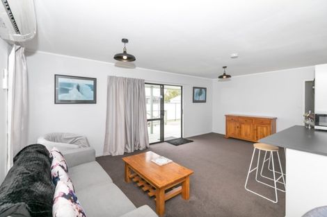 Photo of property in 7 Beadle Place, St Andrews, Hamilton, 3200