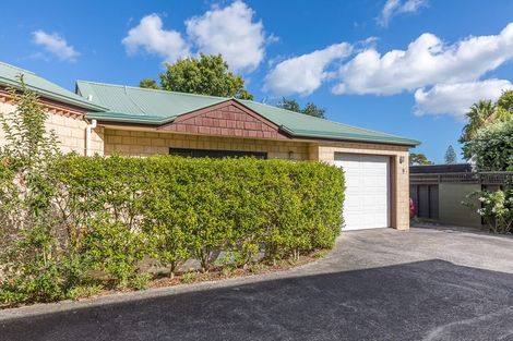 Photo of property in 9/52 Taharoto Road, Takapuna, Auckland, 0622