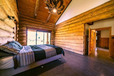 Photo of property in 987 Mangaehu Road, Puniwhakau, Stratford, 4392