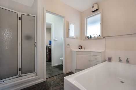 Photo of property in 17 Mona Square, Ashburton, 7700