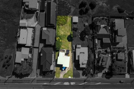 Photo of property in 1017 Papamoa Beach Road, Papamoa Beach, Papamoa, 3118