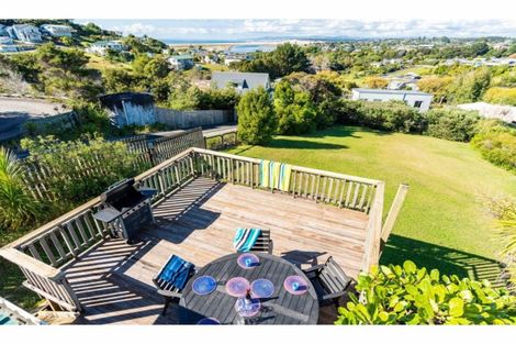 Photo of property in 52 Cullen Street, Mangawhai Heads, Mangawhai, 0505