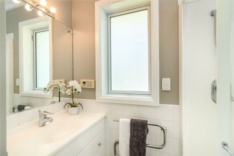 Photo of property in 8 Raxworthy Street, Ilam, Christchurch, 8041