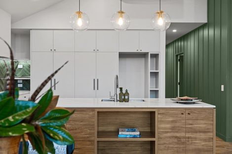 Photo of property in 5 Pekapeka Lane, Poike, Tauranga, 3112