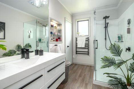 Photo of property in 423 Tipapakuku Road, Dannevirke, 4976