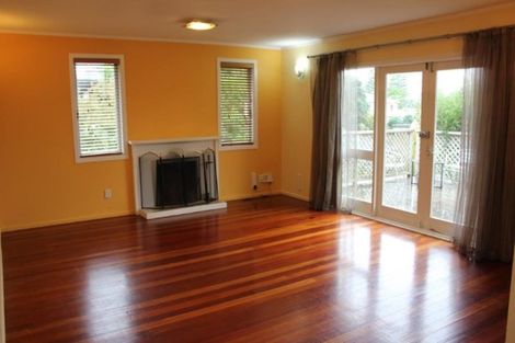 Photo of property in 1/37 Nile Road, Milford, Auckland, 0620