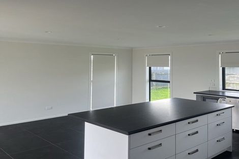 Photo of property in 151b Bartholomew Road, Levin, 5510