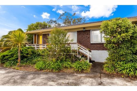Photo of property in 1/17 Ballater Place, Highland Park, Auckland, 2010