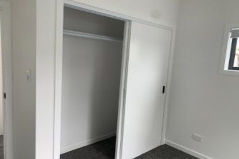 Photo of property in 2/44 Stanley Road, Glenfield, Auckland, 0629