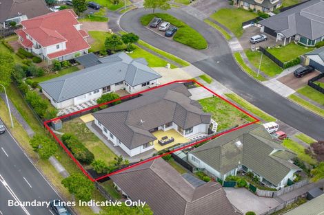 Photo of property in 32 Ambleside Drive, Northpark, Auckland, 2013