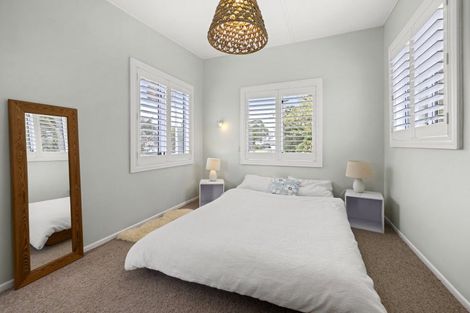 Photo of property in 24 Uenuku Avenue, Raglan, 3225