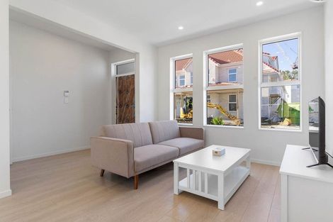 Photo of property in 11 Whautapu Court, Avondale, Auckland, 1026