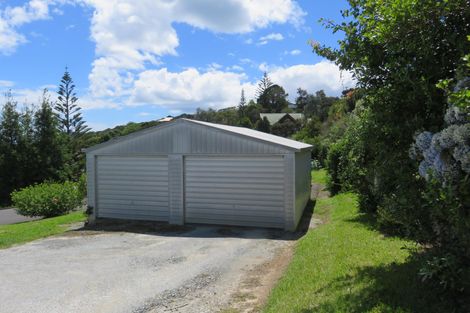 Photo of property in 9 Kupe Road, Coopers Beach, 0420
