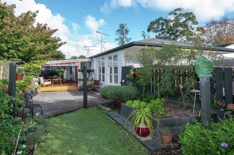 Photo of property in 12a Pegler Drive, Howick, Auckland, 2014