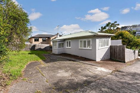 Photo of property in 692 Beach Road, Browns Bay, Auckland, 0630