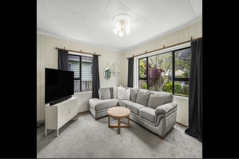 Photo of property in 9 Poole Crescent, Wainuiomata, Lower Hutt, 5014