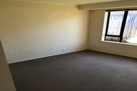 Photo of property in 10 Brookwood Drive, Henderson, Auckland, 0612