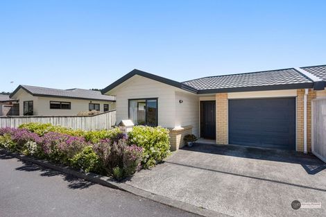Photo of property in 134b Stokes Valley Road, Stokes Valley, Lower Hutt, 5019