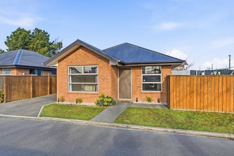 Photo of property in 1/286 Pages Road, Wainoni, Christchurch, 8061