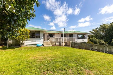 Photo of property in 114 Oxford Road, Okato, 4335