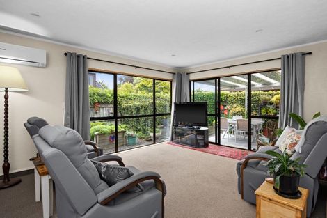 Photo of property in 53d Church Road, Taradale, Napier, 4112