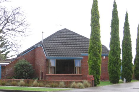 Photo of property in 43 Ihaka Street, Hokowhitu, Palmerston North, 4410