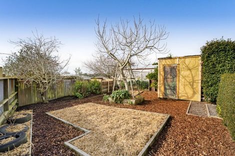 Photo of property in 9 Elm Grove, Westown, New Plymouth, 4310