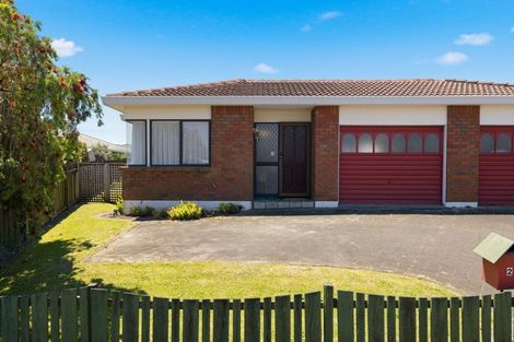 Photo of property in 2 Marwood Place, Mount Maunganui, 3116
