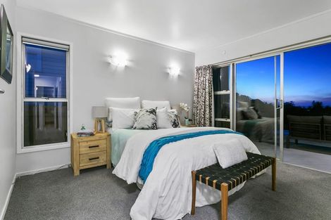 Photo of property in 3 Dunraven Place, Torbay, Auckland, 0630