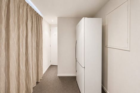 Photo of property in 4 Lyons Crescent, Strathmore Park, Wellington, 6022