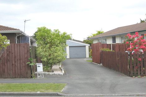 Photo of property in 2/28 Ingrid Street, Parklands, Christchurch, 8083