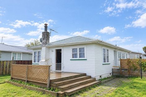 Photo of property in 5 Huia Street, Masterton, 5810