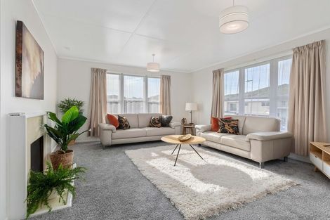 Photo of property in 101 Waihora Crescent, Waitangirua, Porirua, 5024