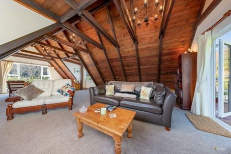 Photo of property in 246 Plateau Road, Te Marua, Upper Hutt, 5018