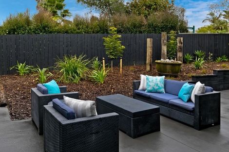 Photo of property in 67 Waipuia Place, Greenhithe, Auckland, 0632