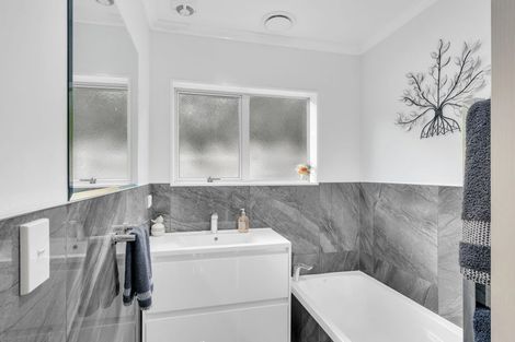 Photo of property in 23 Seales Road, Morrinsville, 3300