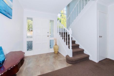 Photo of property in 24 Venus Place, Half Moon Bay, Auckland, 2012