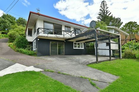 Photo of property in 26b Wade River Road, Stanmore Bay, Whangaparaoa, 0932