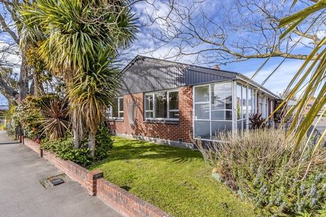 Photo of property in 1/42 North Avon Road, Richmond, Christchurch, 8013